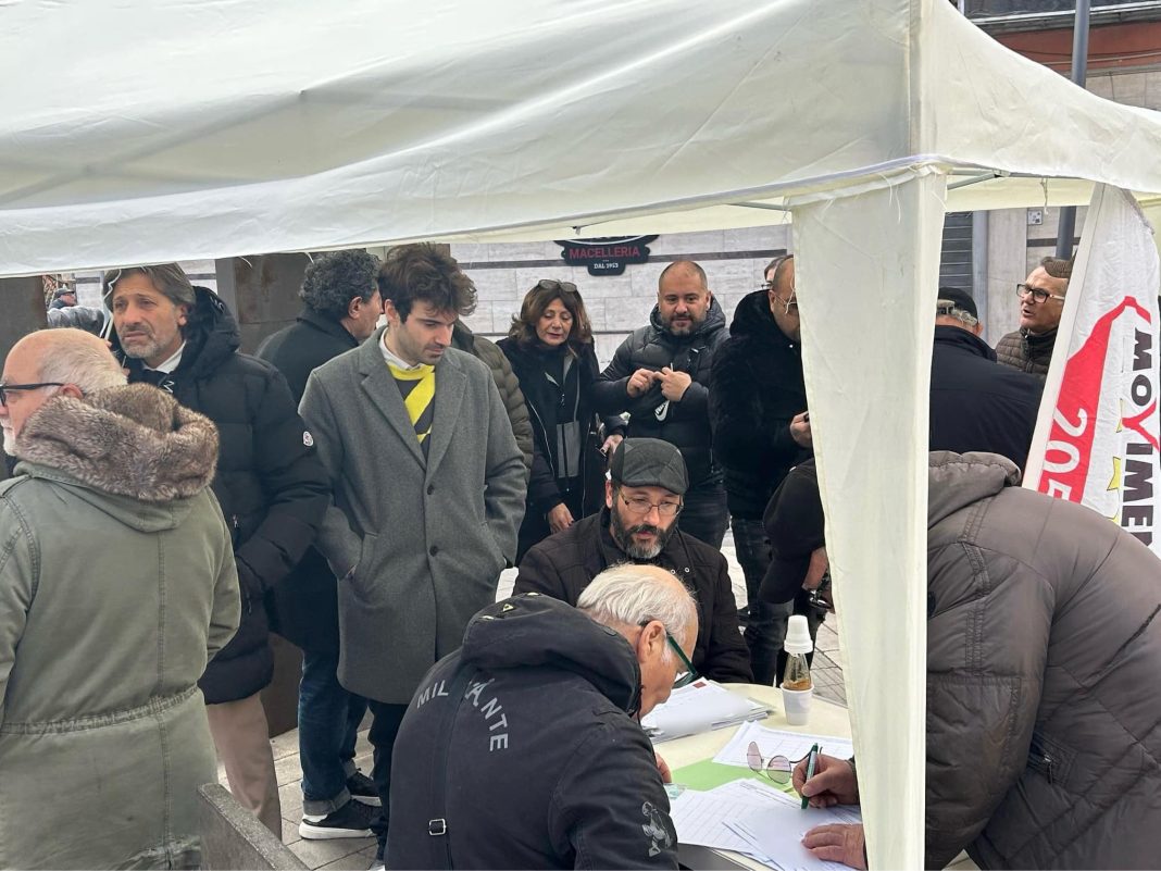 Allarme sicurezza, petizione del M5S ad Acerra