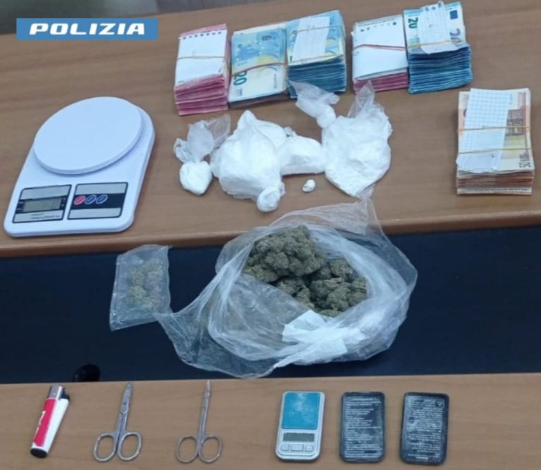 In casa droga e un tesoro da 18mila euro: giovane in manette