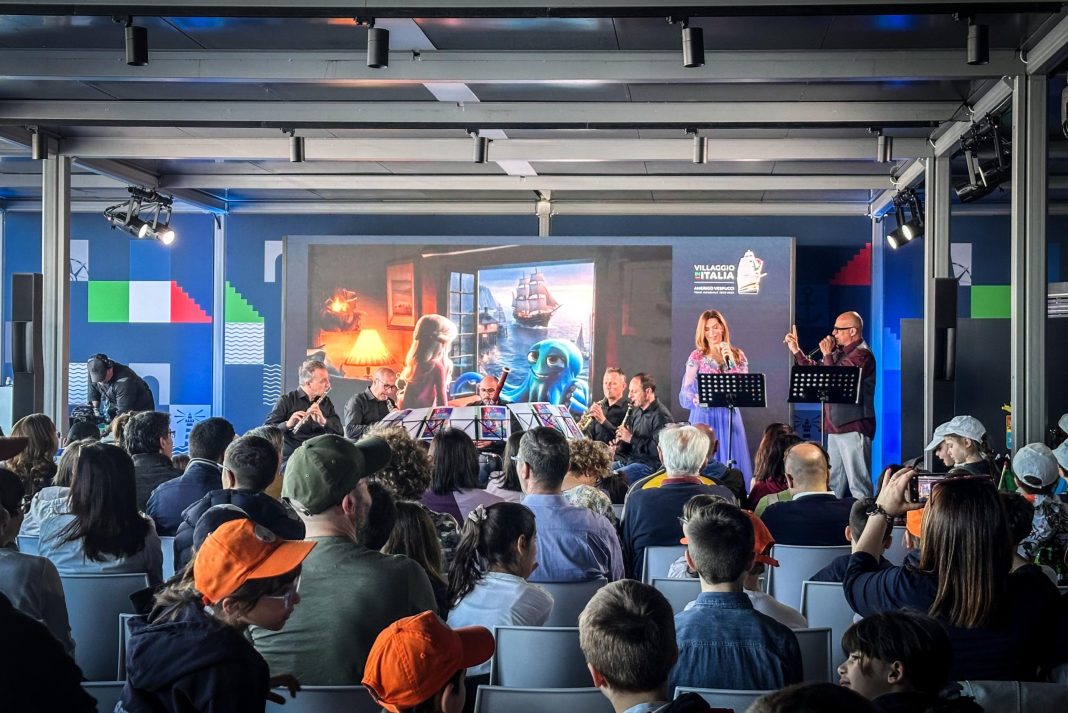 Aurora incanta ancora: il Vespucci si trasforma in una fiaba per i più piccoli