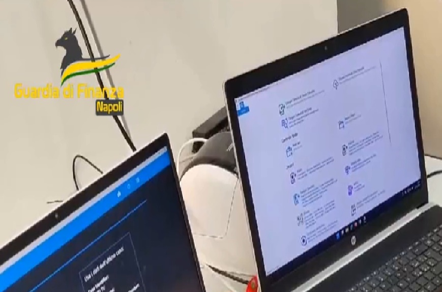 Drink alla droga e gioco illegale pubblicizzati, Finanza stana due bar grazie a Facebook e Tiktok