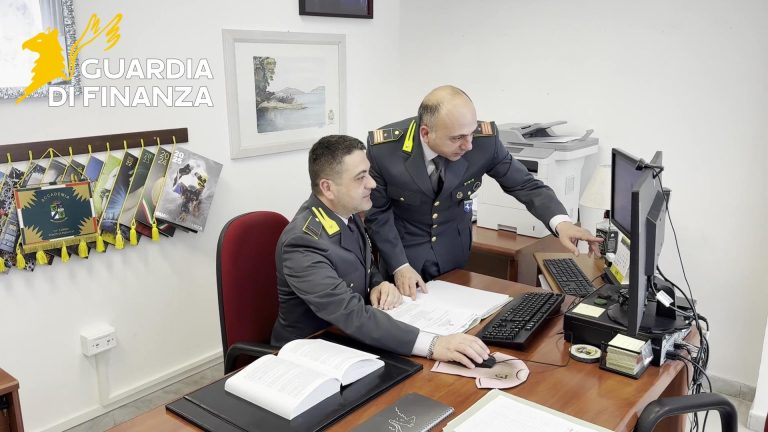 Frode fiscale a Ercolano: sequestri a società di articoli in pelle