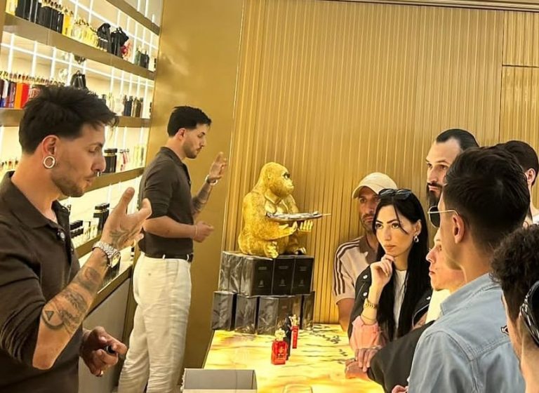 Alex Perfume lancia la sua nuova linea di profumi a Pomigliano d’Arco