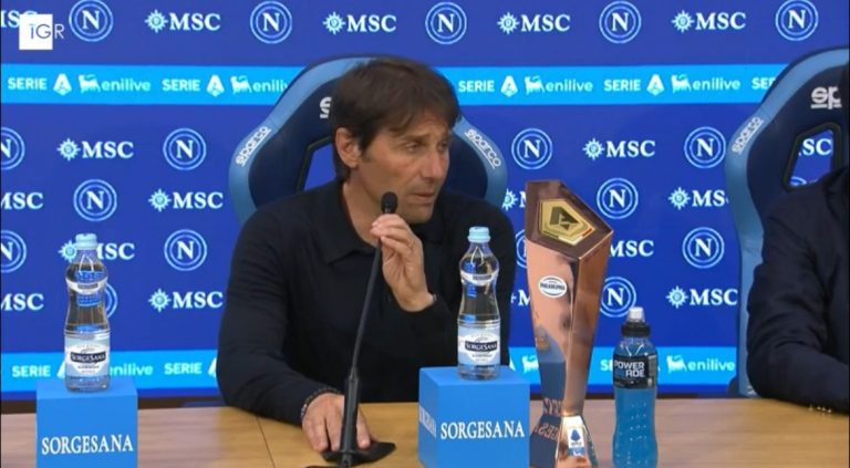 Grande notizia per i napoletani: Conte resta!