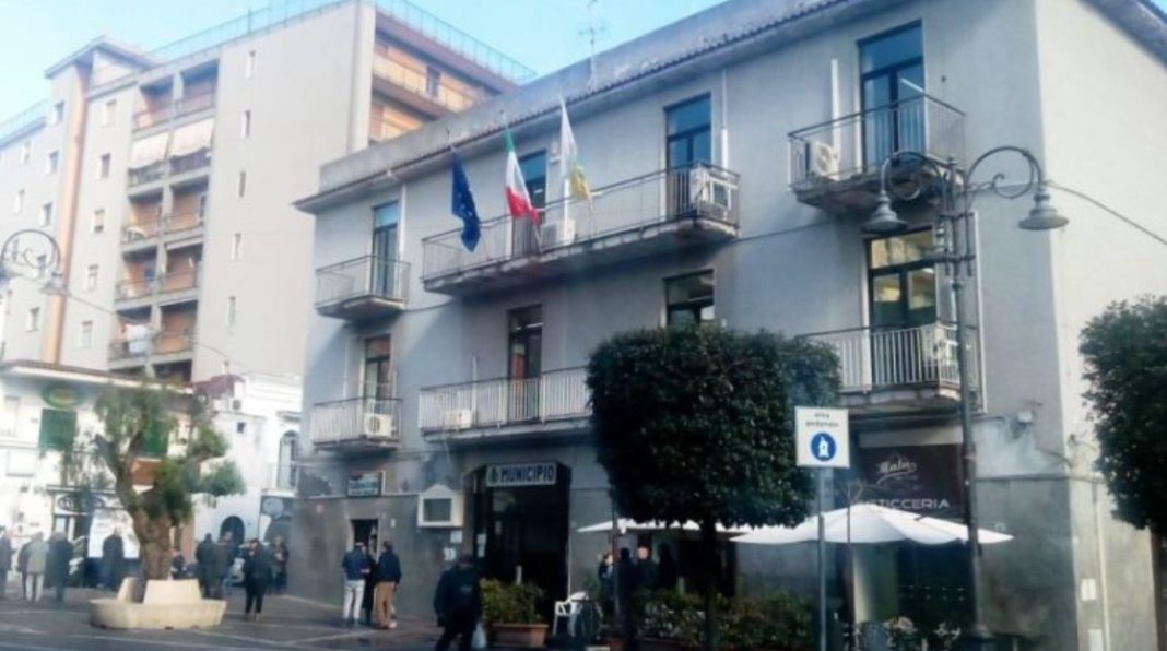 Poggiomarino, musica e legalità con la Fanfara della Polizia