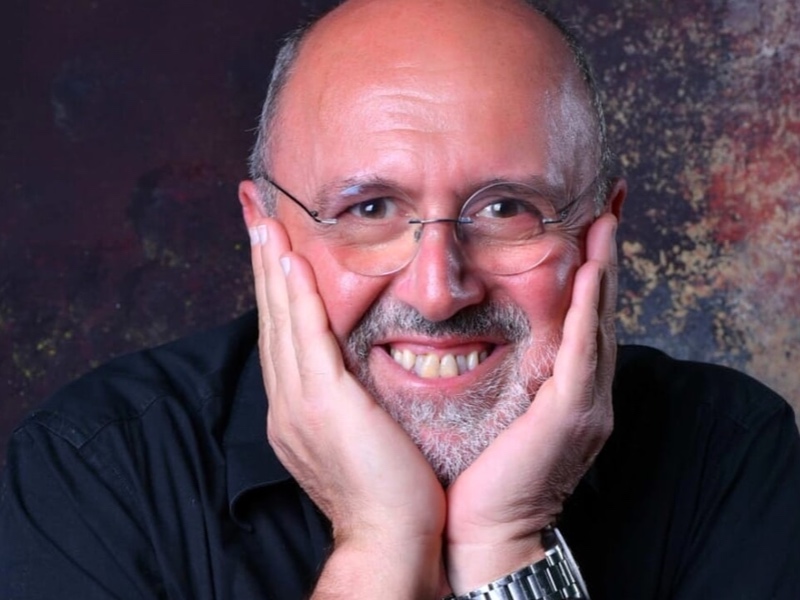 Nola, Amedeo Colella presenta il libro “Napoli due volte al dì”