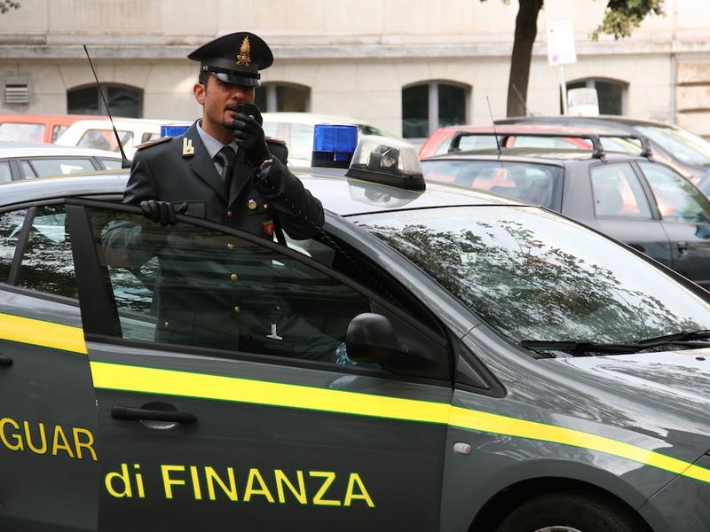 Frode fiscale, sequestro a Original Marines