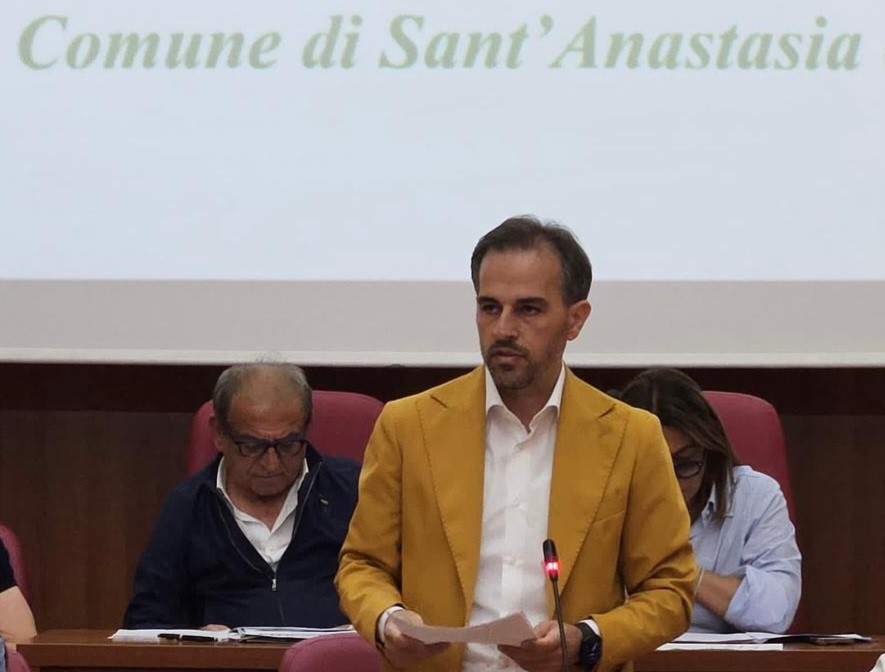 Sant’Anastasia, altri 105mila euro recuperati per le casse comunali e diniego di nuove antenne sul territorio
