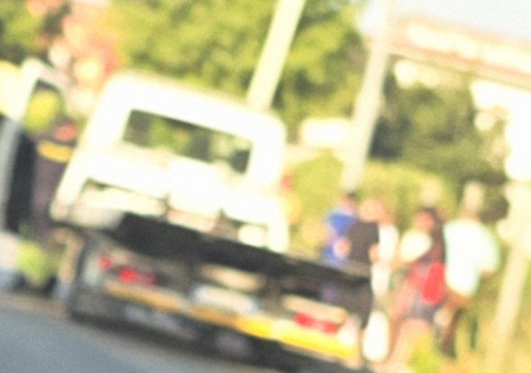 Tragedia ad Acerra: padre 37enne muore dopo scontro in moto, il figlio piccolo è grave