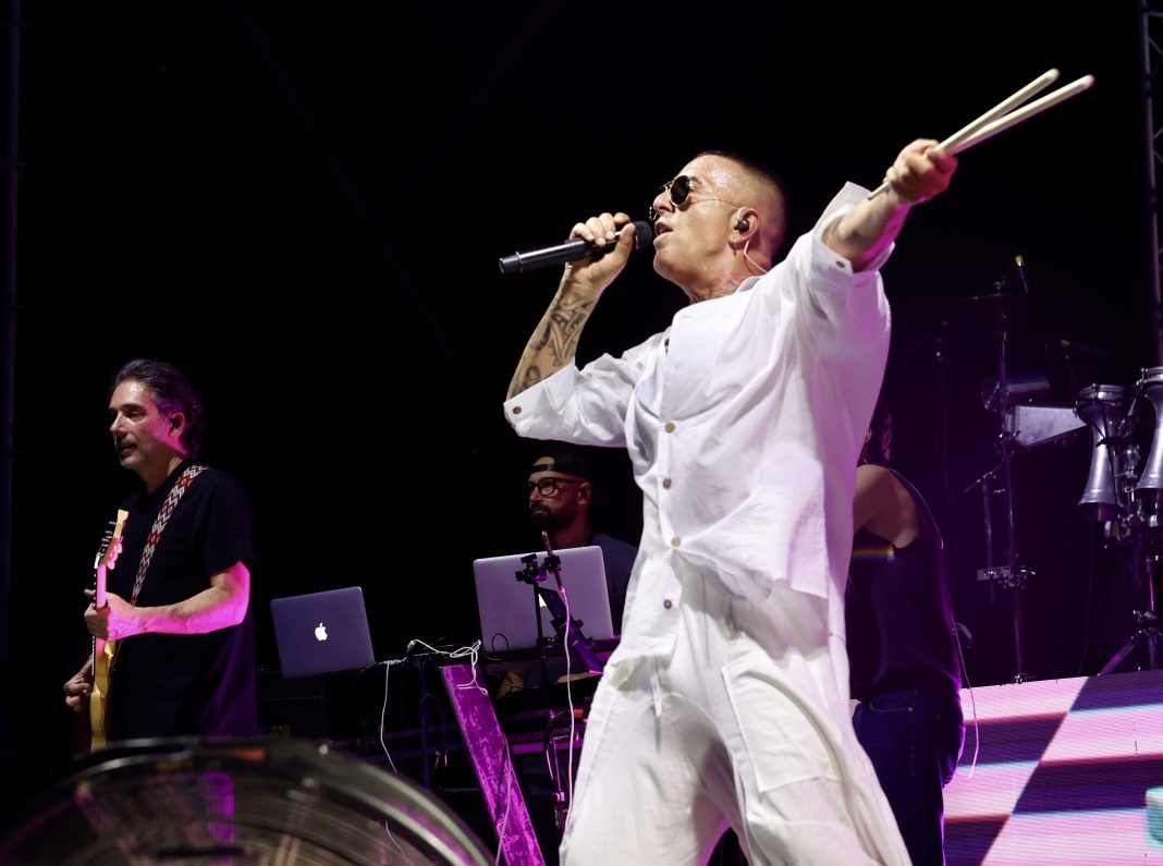 Il trionfo di Casoria, 10mila nell’area concerti per Ricciardi e Nostalgia