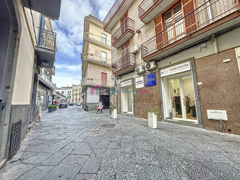 Nola, nuova sede per AnnalùCreazioni: eleganza e comfort in un’unica esperienza