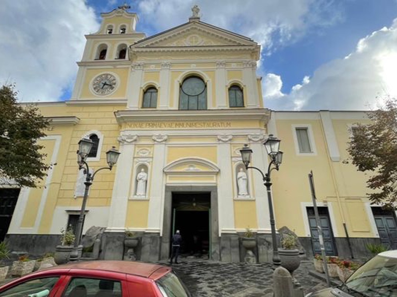 Chiese di Poggiomarino e Saviano sotto attacco, irruzioni con furto e scasso