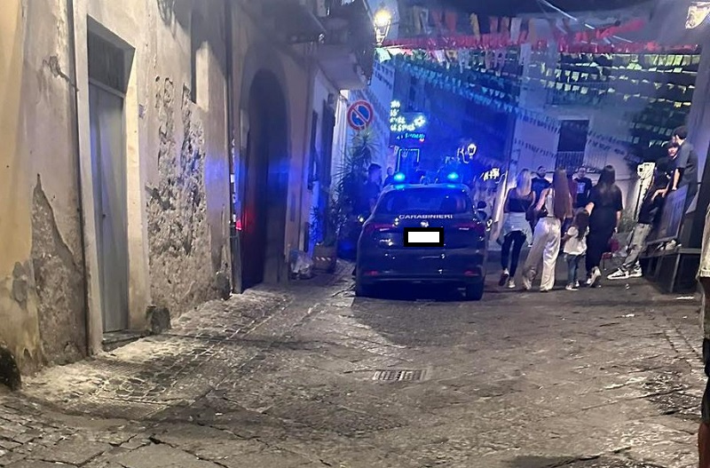 Somma, violenta lite nella notte durante Magiche Lucerne: paura tra i residenti del Casamale