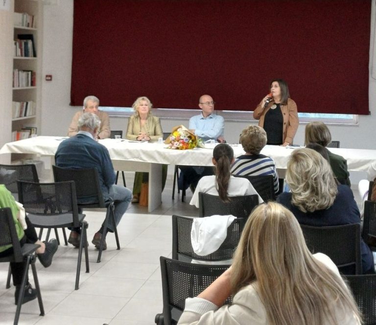 A Ottaviano un “incontro” di grande intensità con la scrittrice Angela Procaccini