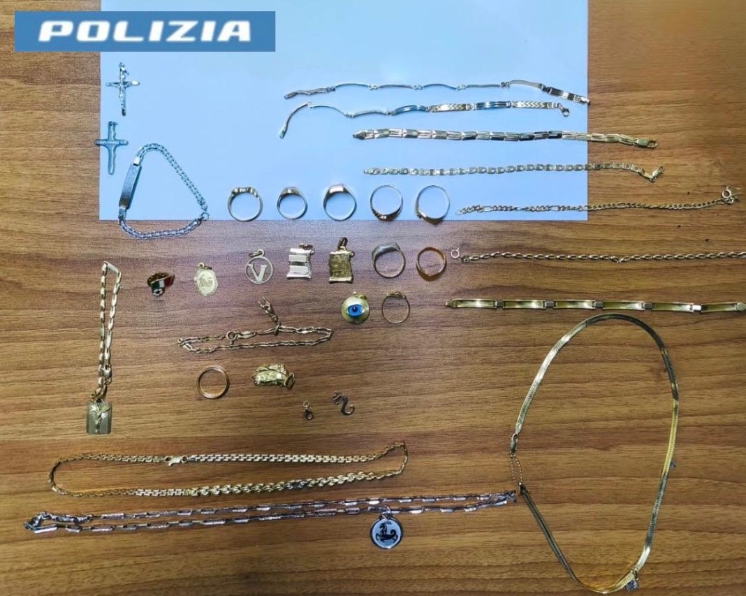 Casalnuovo: truffa un’anziana spacciandosi per un finto carabiniere. Tratto in arresto