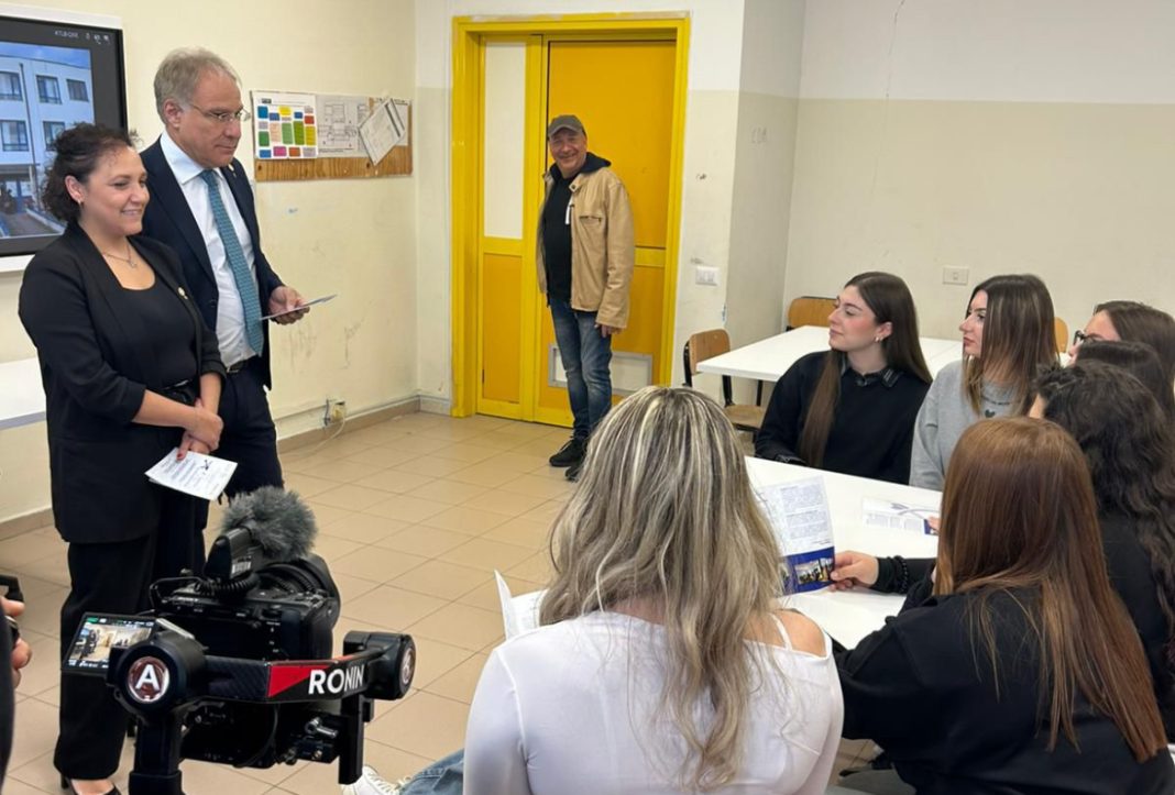 Poggiomarino, l’ISIS Da Vinci protagonista nella nuova rubrica di Uno Mattina in Famiglia