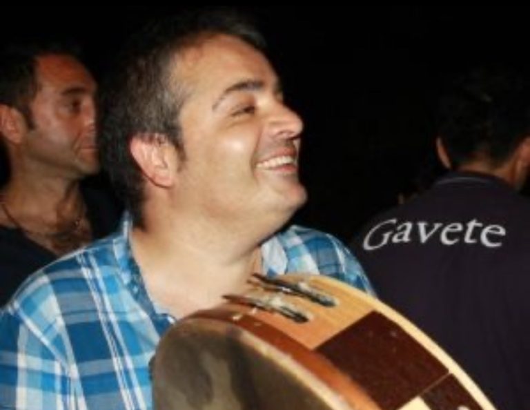 Somma Vesuviana. Raffaele Ragosta, l’artigiano per passione che dà voce al legno