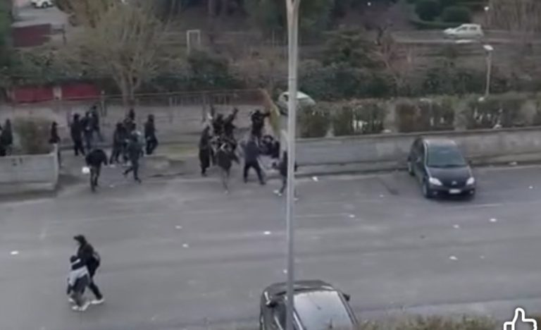 Rissa tra tifosi dopo la partita del Sant’Anastasia