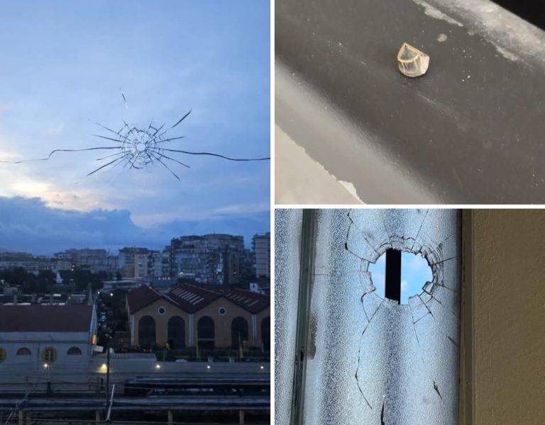 Raffica di proiettili conto la sede Eav