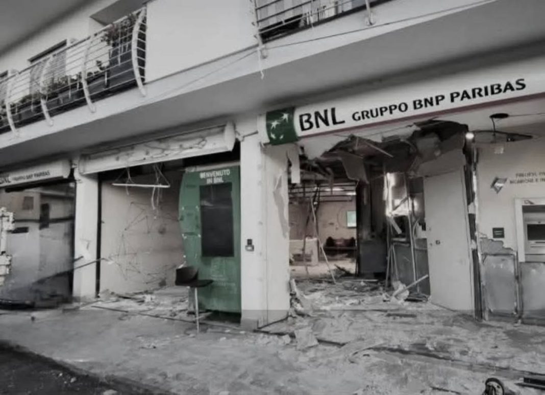 Prefetto convoca il Comitato per l’ordine pubblico a Pomigliano d’Arco dopo l’esplosione in banca