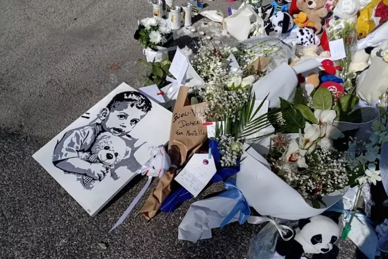 Domani i funerali di Domenico, lutto cittadino a Nola. Quattro mesi ai periti per l’autopsia