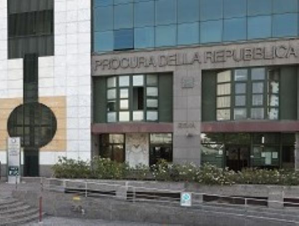 Morte del piccolo Domenico, avviso di garanzia per sei sanitari