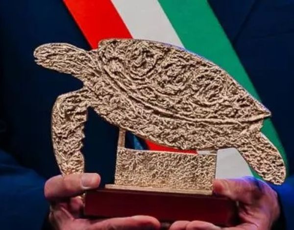 Pomigliano e Sant’Anastasia tra i comuni Plastic Free