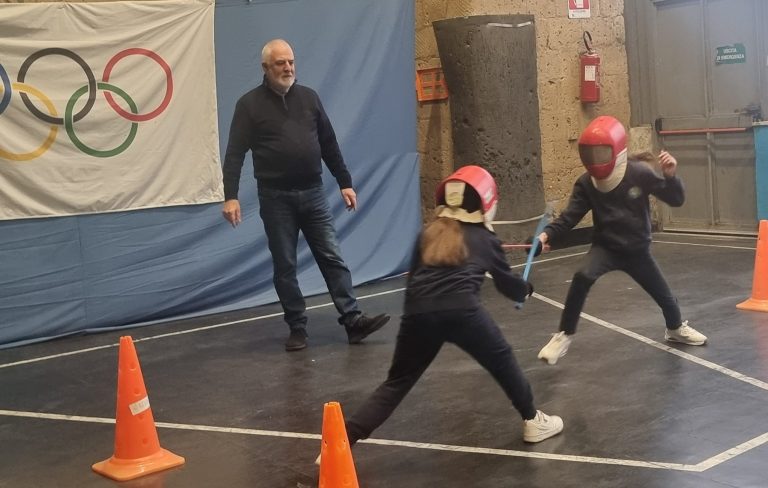 Somma Vesuviana, grande successo per la III edizione del “Fioretto di Scherma” nella palestra di Rione Trieste