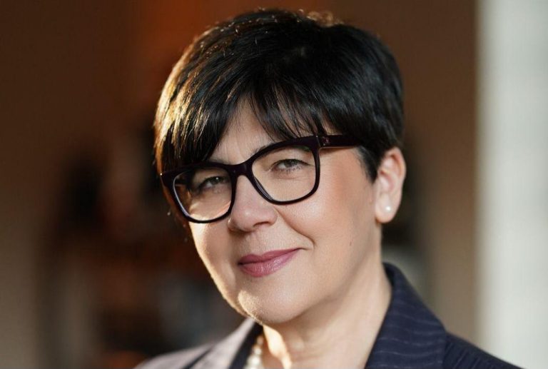Somma Vesuviana al voto, Silvia Svanera verso la candidatura: sale a quattro il numero dei contendenti