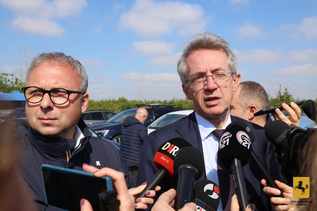 Cantariello, parte la maxi bonifica: rimosse 620 tonnellate di rifiuti. Bene: “Sinergia funziona”