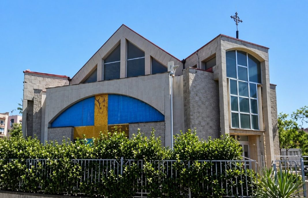 Acerra, rissa durante la Comunione dei bambini: schiaffi tra padre e nuovo partner della madre