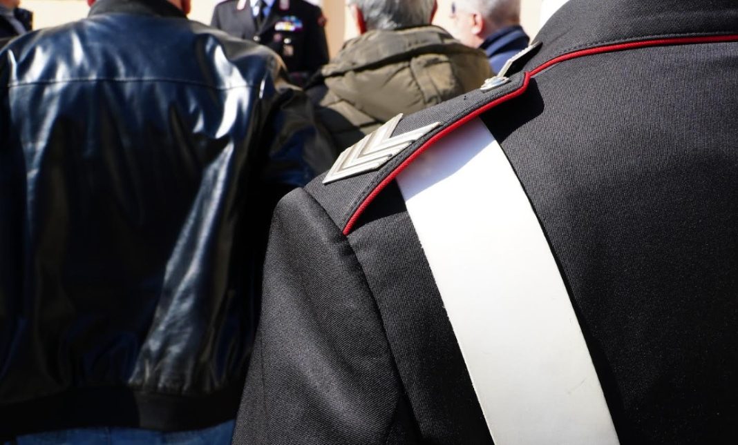 Dal Vesuviano al Casertano per depredare anziano di soldi e oro con la truffa del nipote