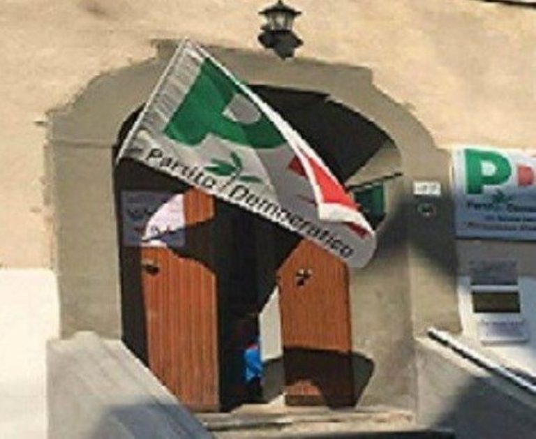 Somma Vesuviana al voto, caos nel centrosinistra: tensioni nel Pd tra veti, sfratto e polemiche social