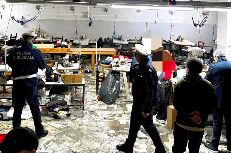 Blitz in un opificio di San Giuseppe Vesuviano: sequestrata attività tra degrado e condizioni disumane