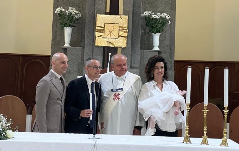 Carrellata di VIP per la famiglia Guarino alla festa della piccola Morena