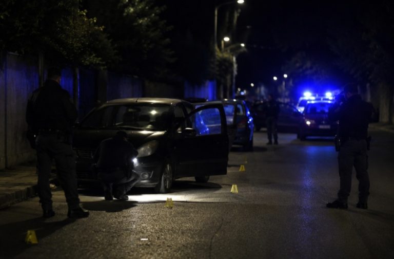 Ucciso dai killer mentre è in auto, omicidio choc nella notte