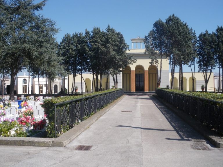 Pollena Trocchia, ampliamento cimitero comunale: al via la fase di concessione di quanto realizzato