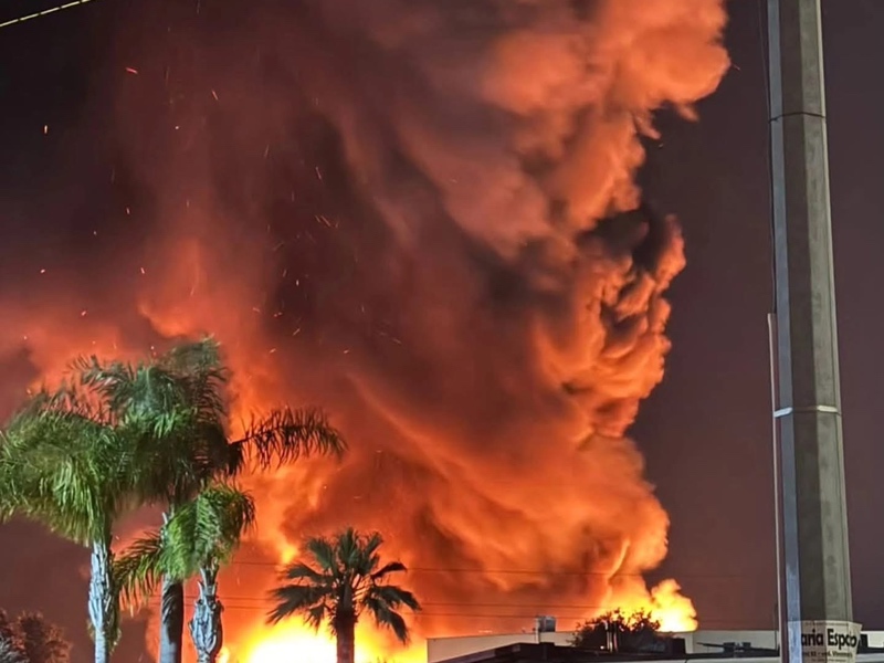Incendio a Marigliano, un secondo principio di rogo in un’azienda vicina