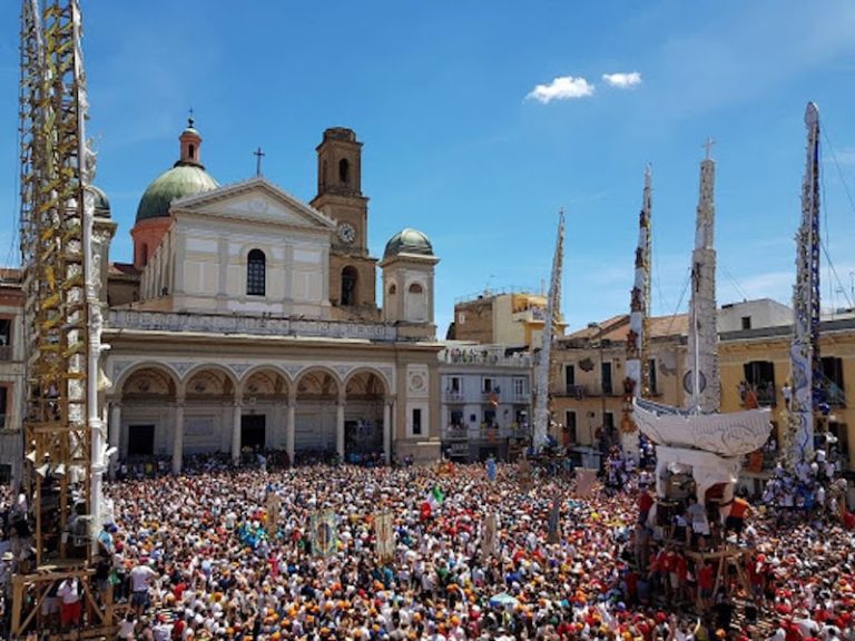 Festa dei Gigli di Nola, stretta sugli orari: la ballata dovrà concludersi entro le 6 del mattino