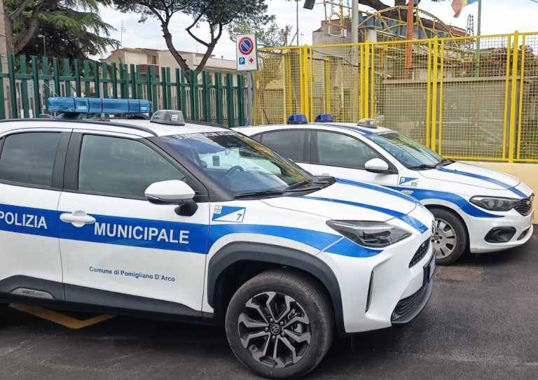 Pomigliano. Corse pericolose nei parchi, blitz della Polizia Municipale: sequestrati quattro mezzi