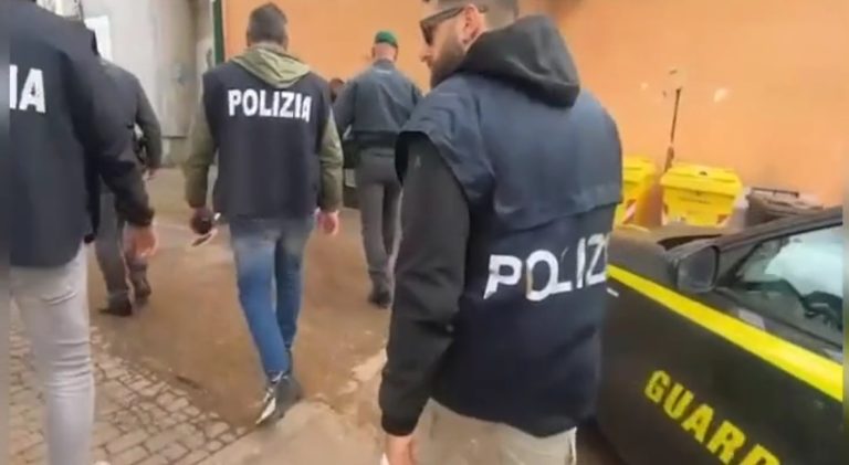 Acerra, la risposta dello Stato: imprenditore arrestato, sequestro record di tabacchi a Pomigliano