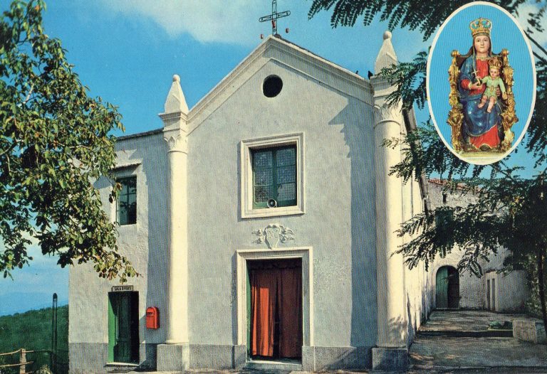 Somma, le vicende storico – testamentarie della chiesa ed ex-convento di Santa Maria a Castello tra il XIX e XX secolo