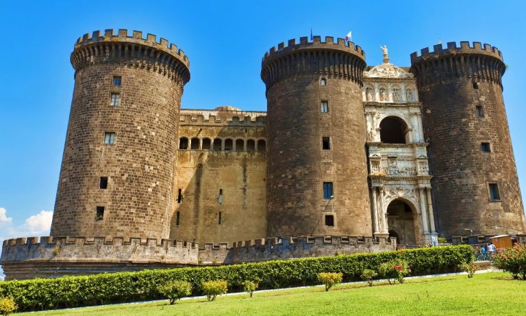 Al Maschio Angioino la presentazione del libro “Partenope incontra Marsiglia”